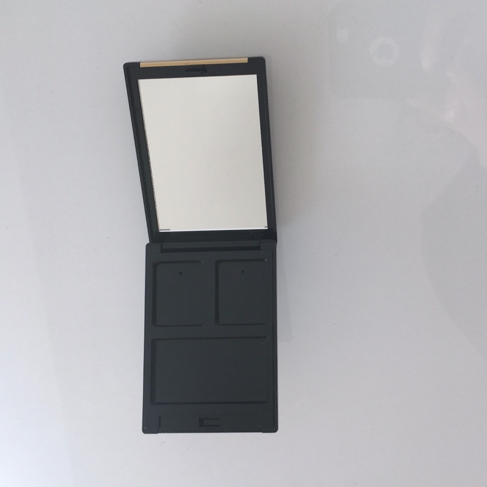 Lancôme eyeshadow palette with mirror - empty